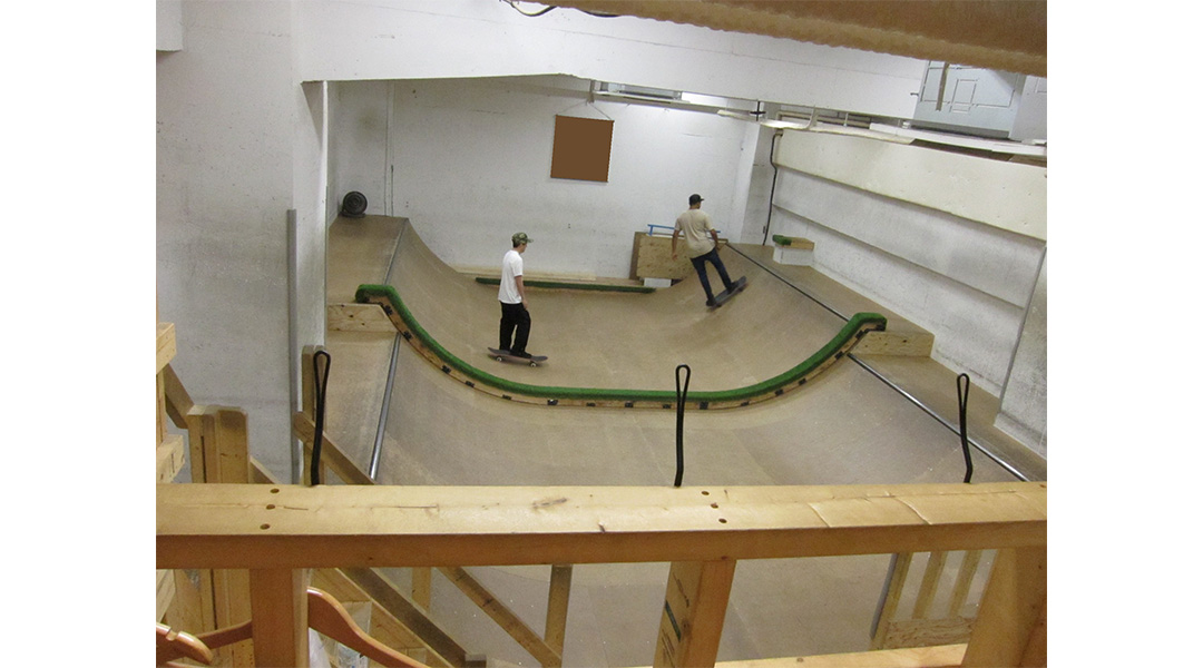 23区内　室内スケートボード場