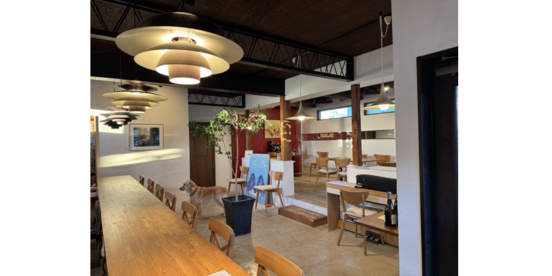 神奈川県平塚市 / カフェ、ワインバー