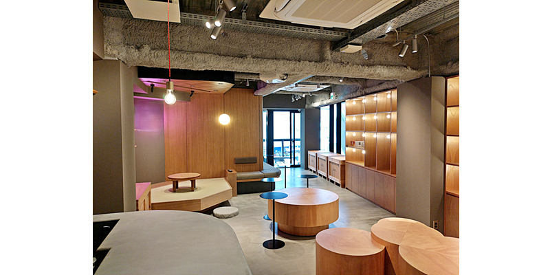 23区内 / テナント、休憩所