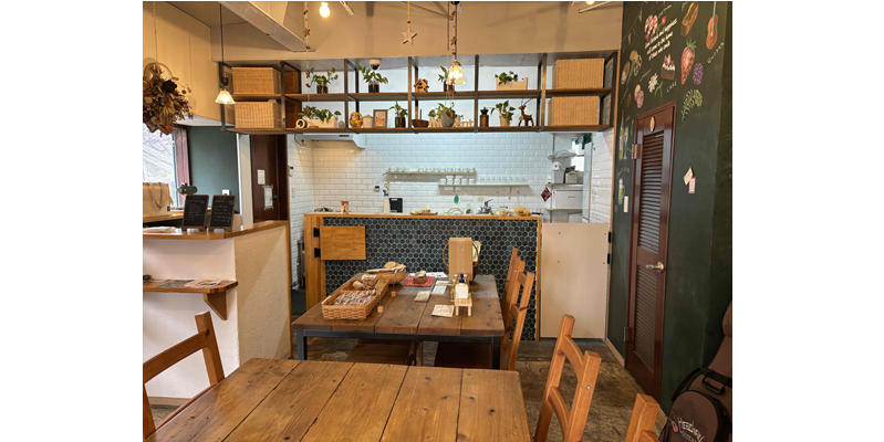 神奈川県横浜市 / シェアカフェ