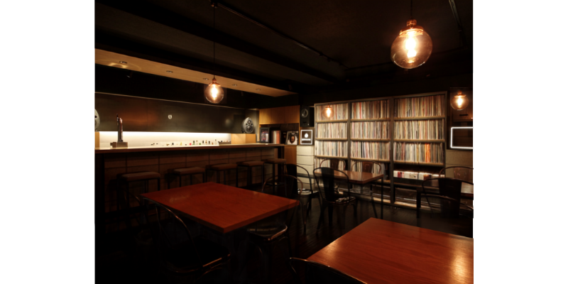 東京都 23区内 / ミュージックバー、バー、レコードショップ風